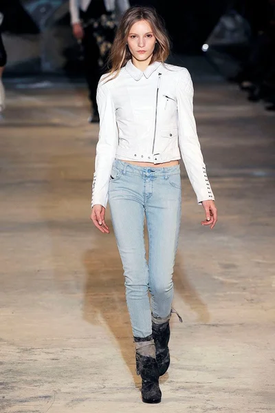 Look 6